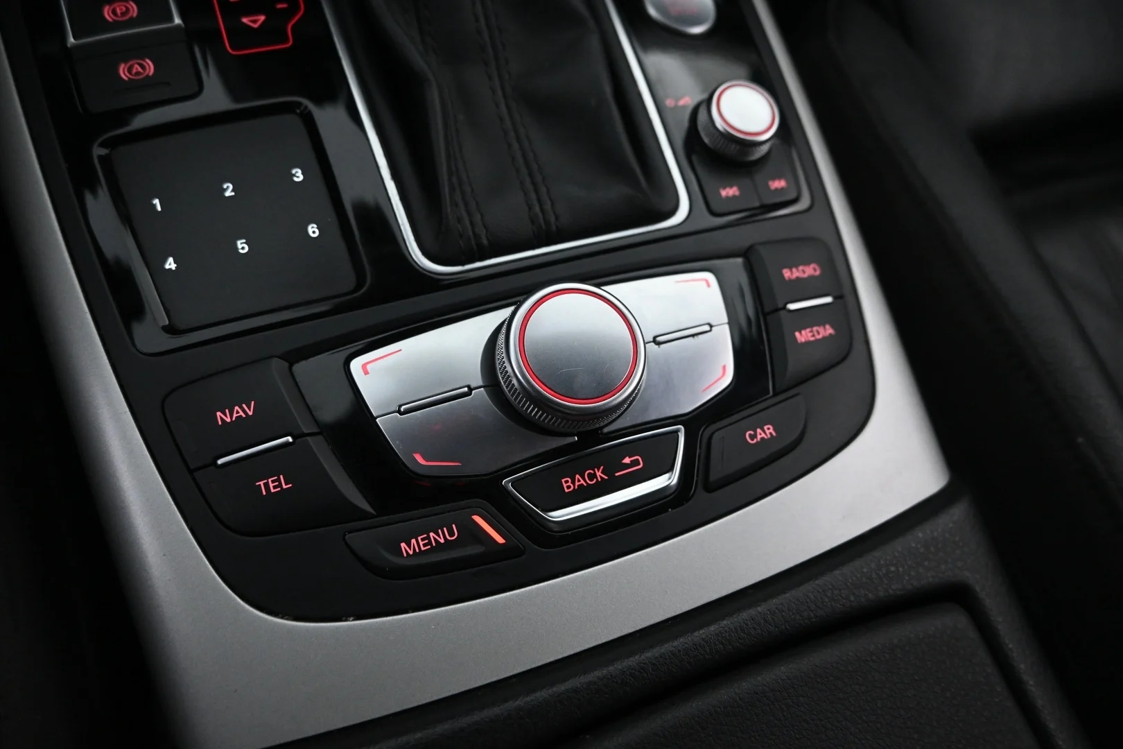 Car Image - 312jMOYIVaVdaDai71wbAX
