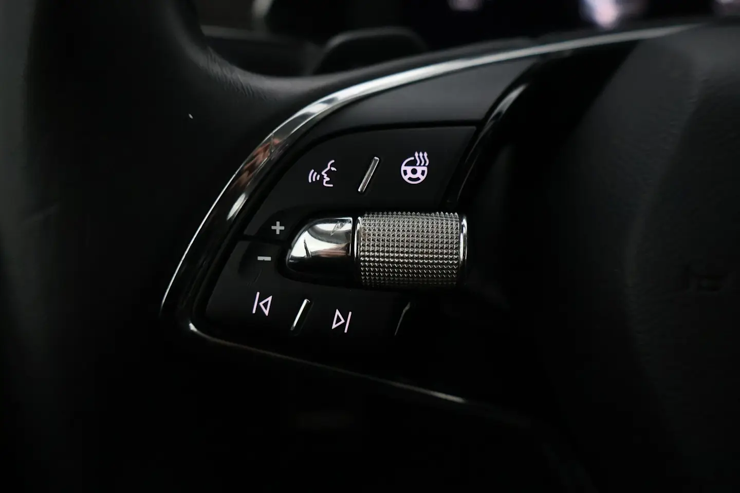 Car Image - 2EfkNSnuqorMw3kbl50LBk