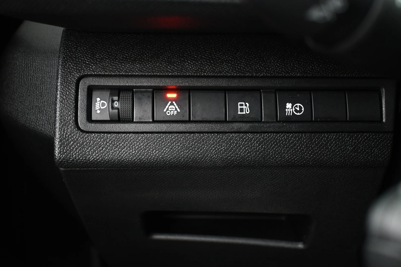 Car Image - 7LdAUyfGzJ9vxS0as1jJxh