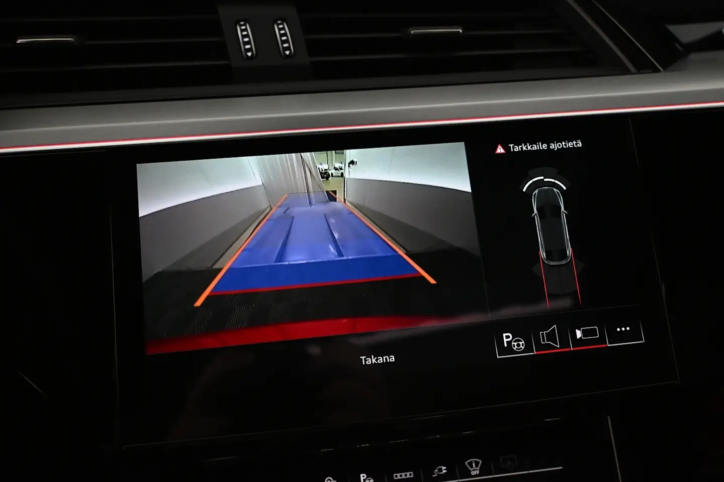 Car Image - 79TG8GiCDd5e8RDns5ghYe