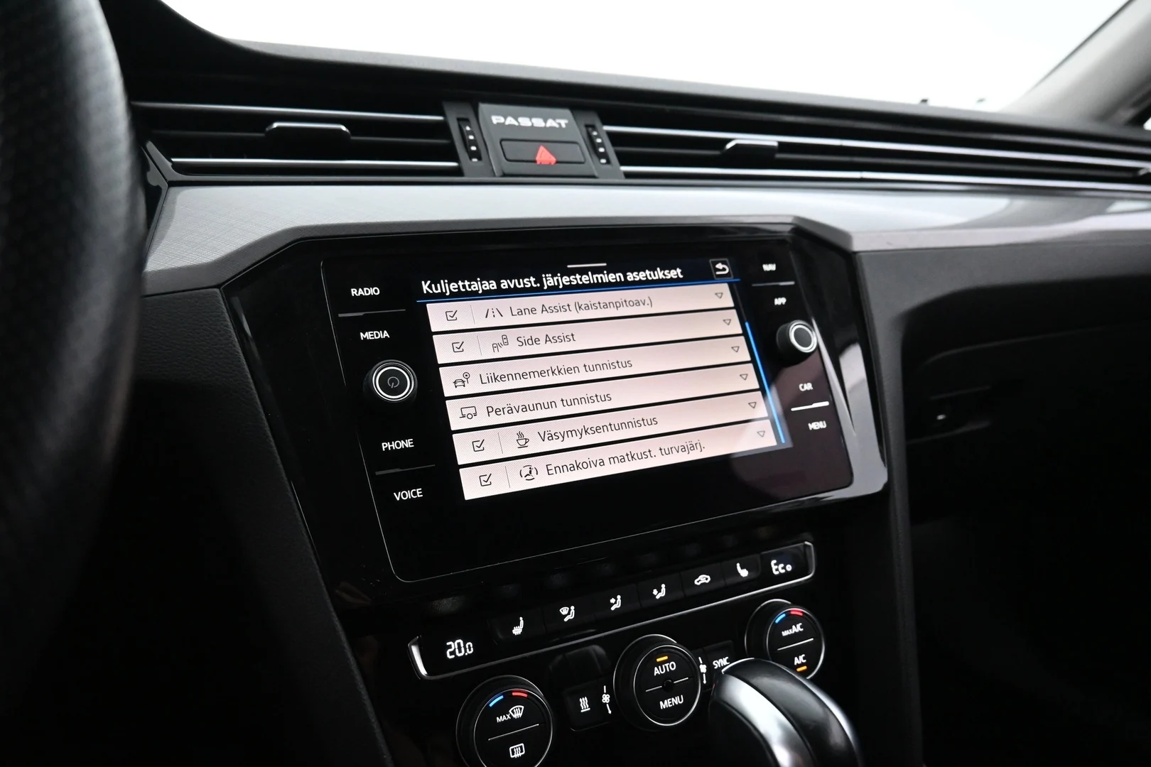 Car Image - 3ZcTS4GAyuLLJl7HdsAbTs