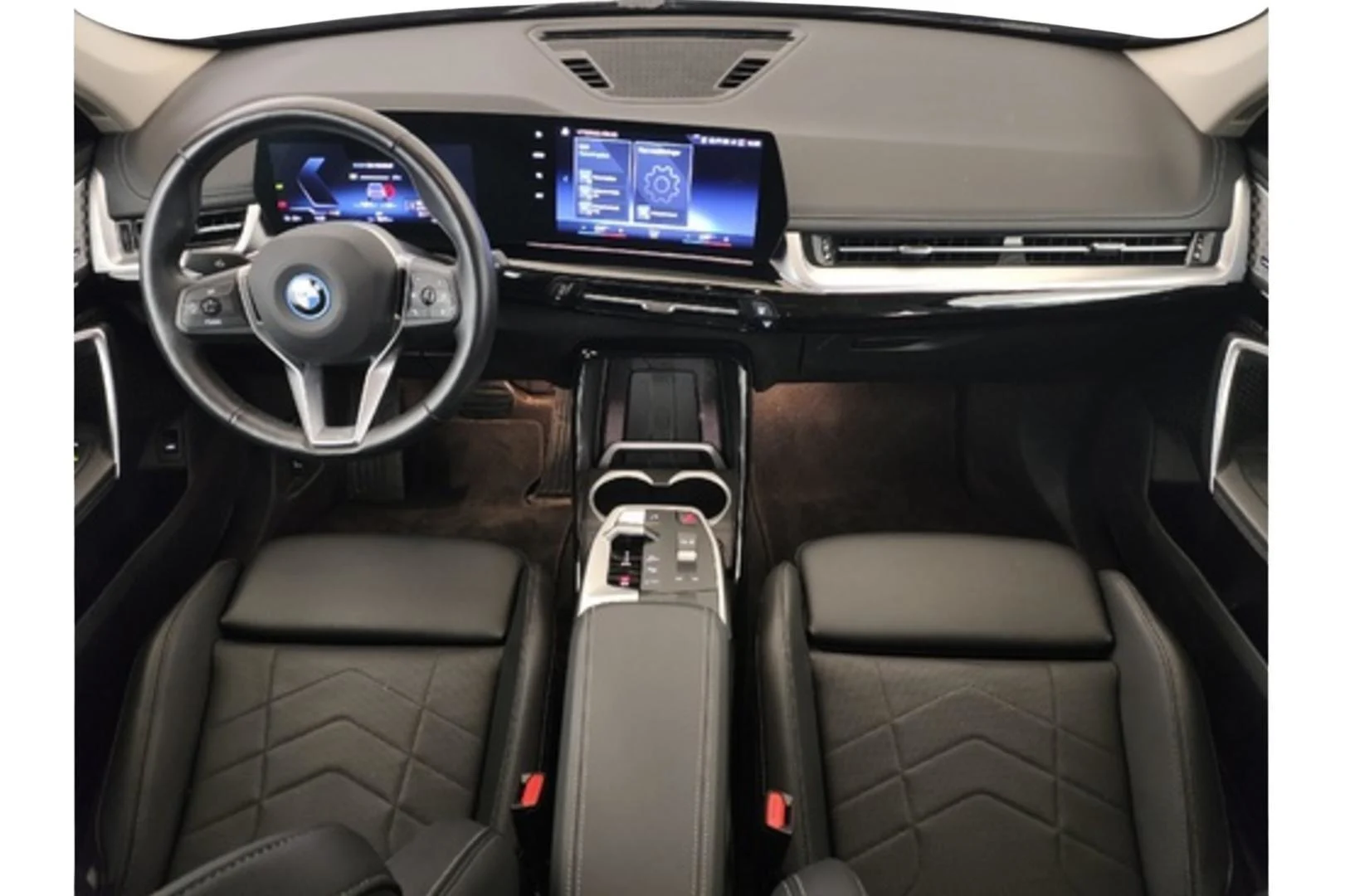 Car Image - 1heQqHIyzGfbom98QcKBz0
