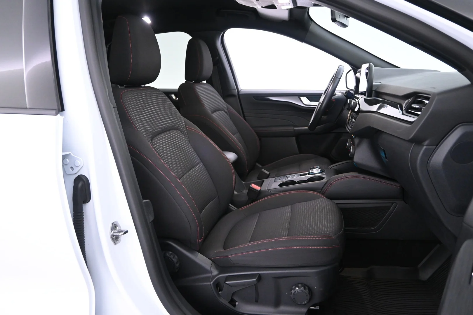 Car Image - b4SfBMgGHXHouoBNwSQJj