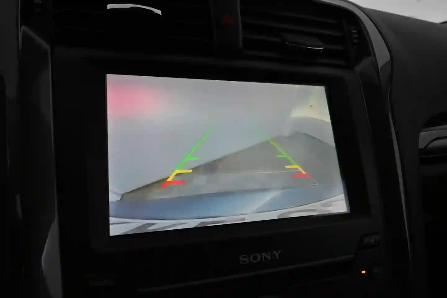 Car Image - vsaJnva9tDImxxAErayg4