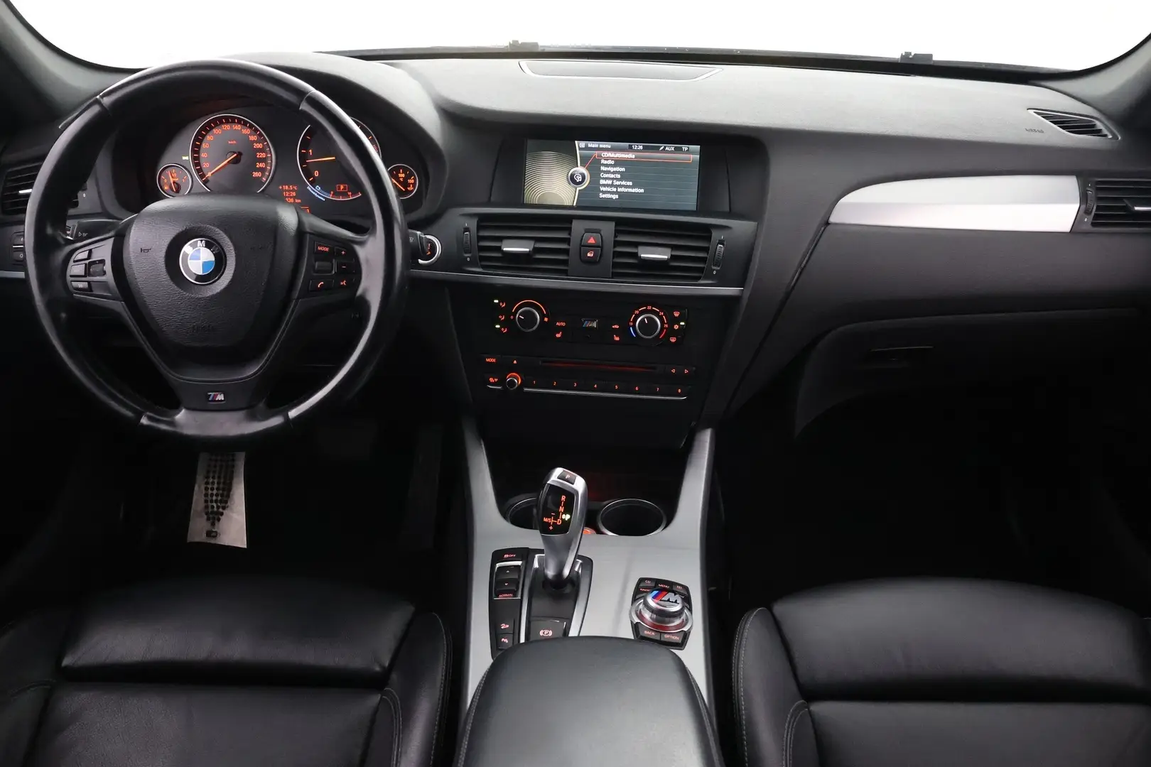 Car Image - bNyL0xdipFiKLkVPgUkjW