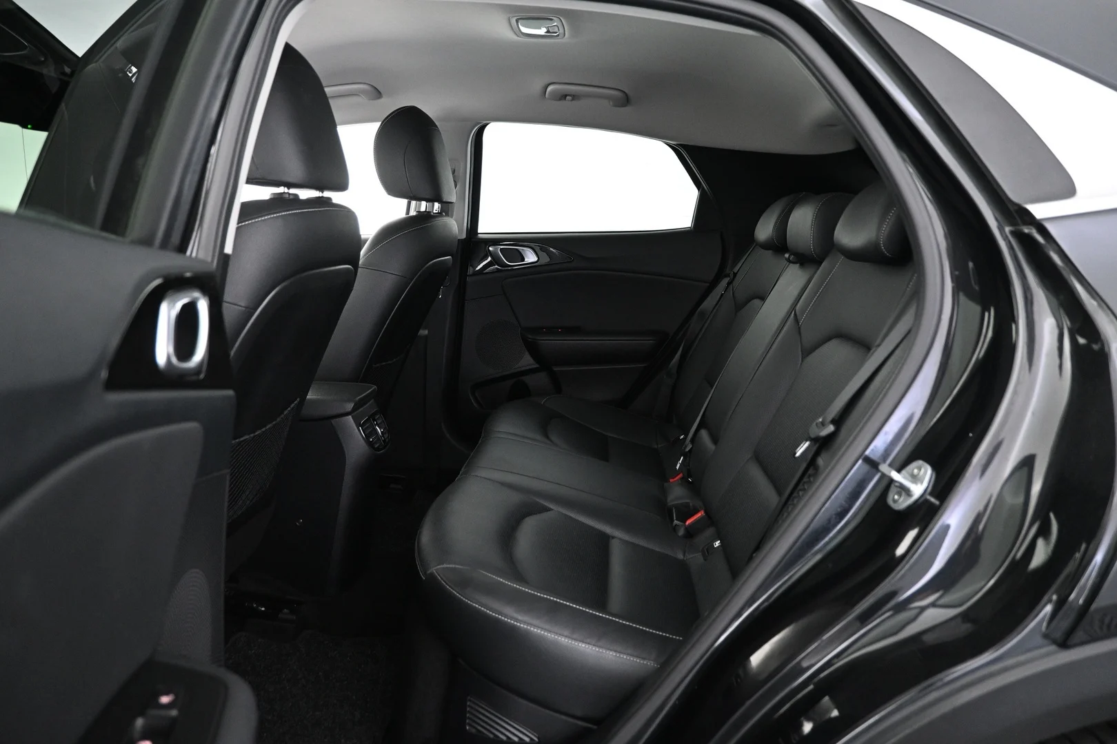 Car Image - 1Ip6NlMuVcgY8VkT6X66us