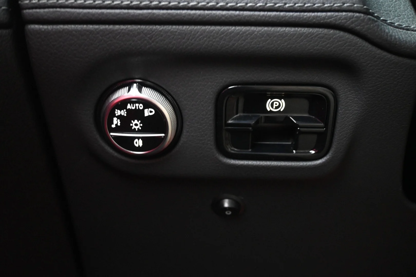 Car Image - 77F9LZh7e39Vrexa0ytBzi