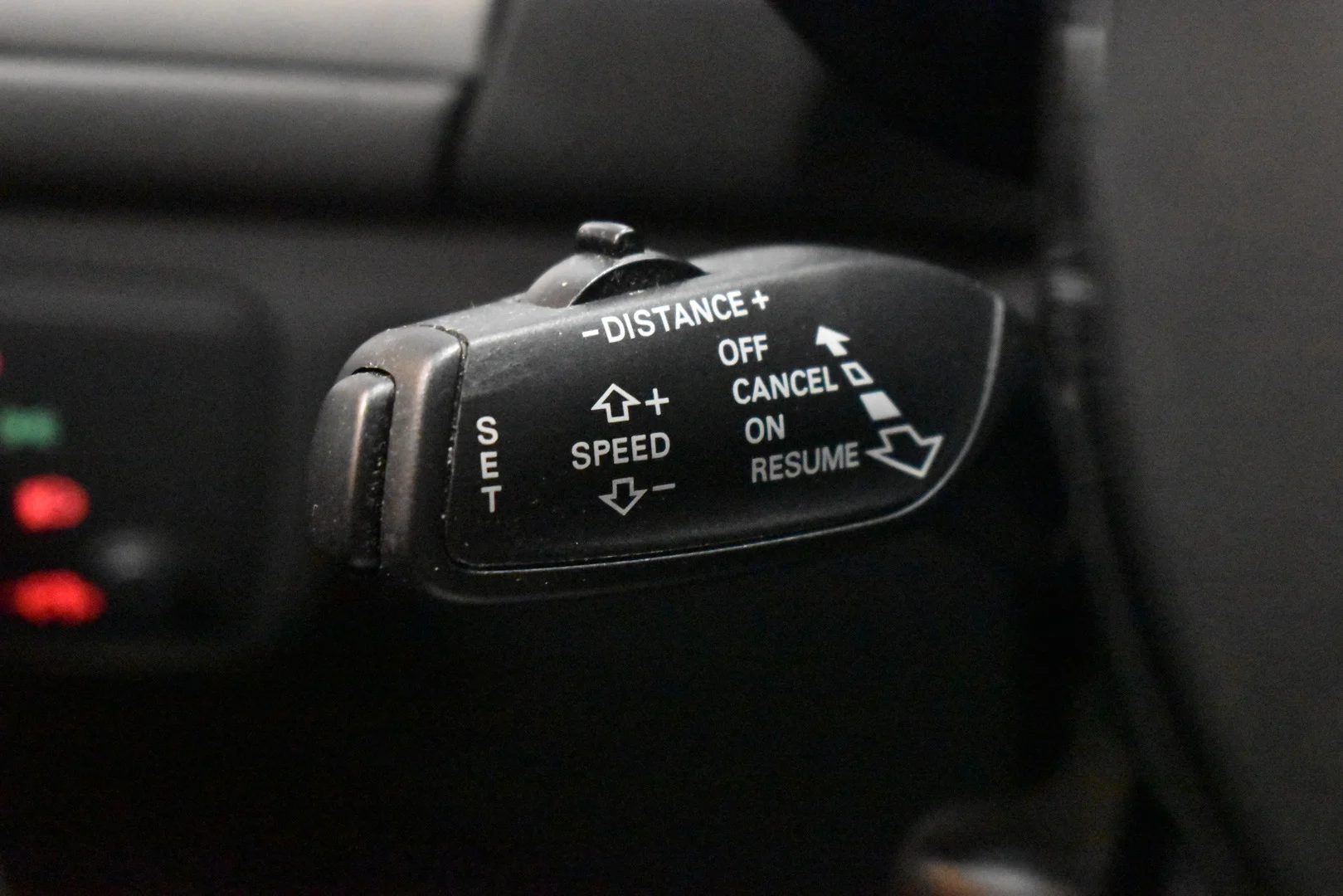 Car Image - qMDwGfU4ximJQ9WXA2FX2