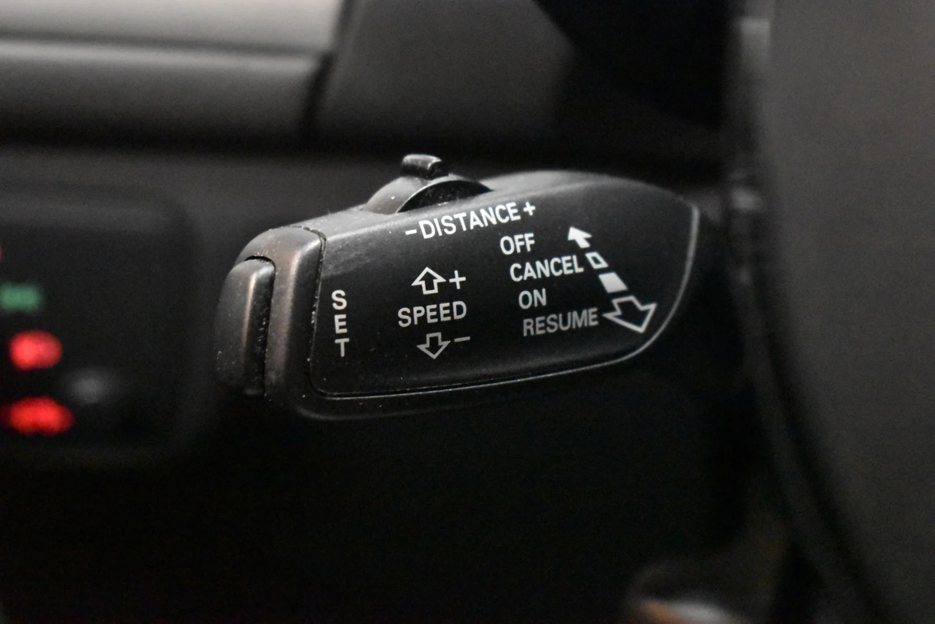 Car Image - qMDwGfU4ximJQ9WXA2FX2