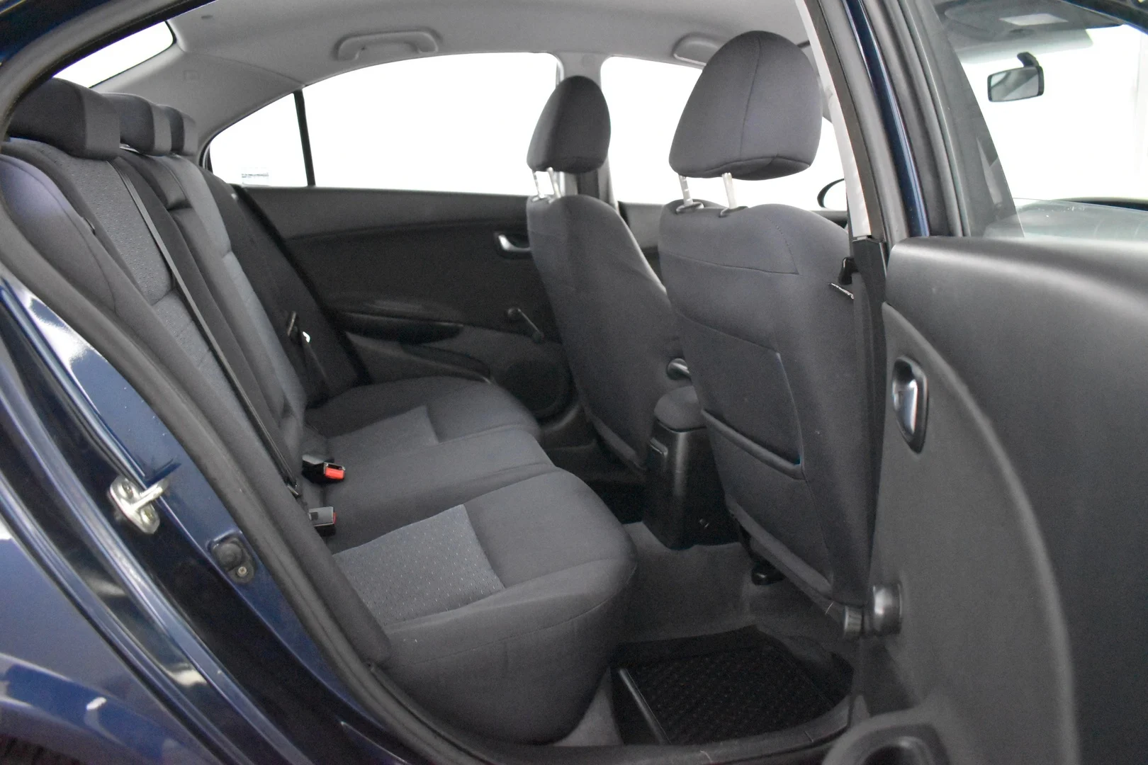 Car Image - 1CFj7kXT6vJJmnrB9ZlVFy