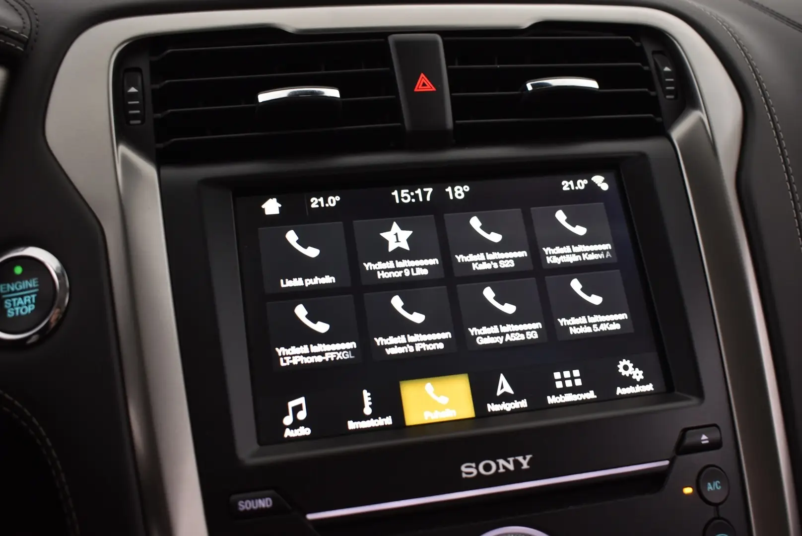 Car Image - J37JX0d9GIqPSzmJkN4bW