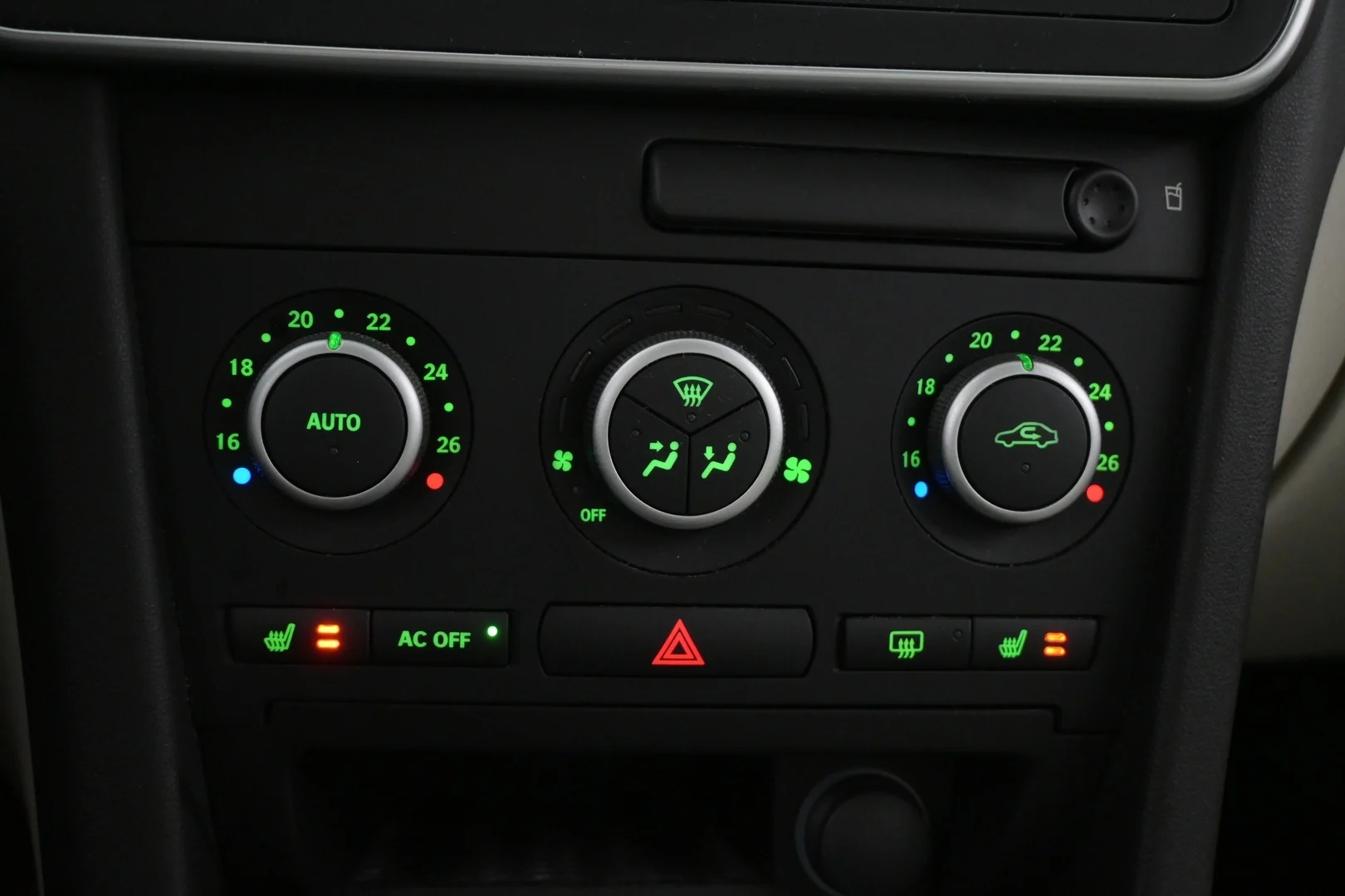 Car Image - 8tEgPeADDrnQqFupVXLu2