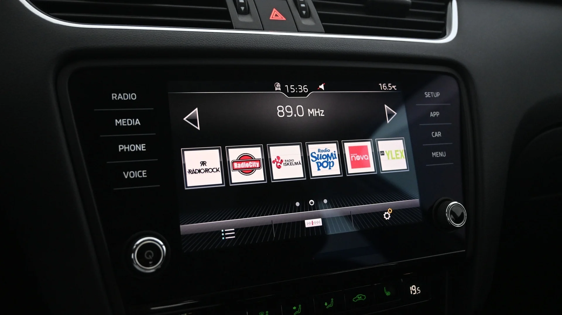 Car Image - 7mJWKFy4sFZvLzBu7ZizQE