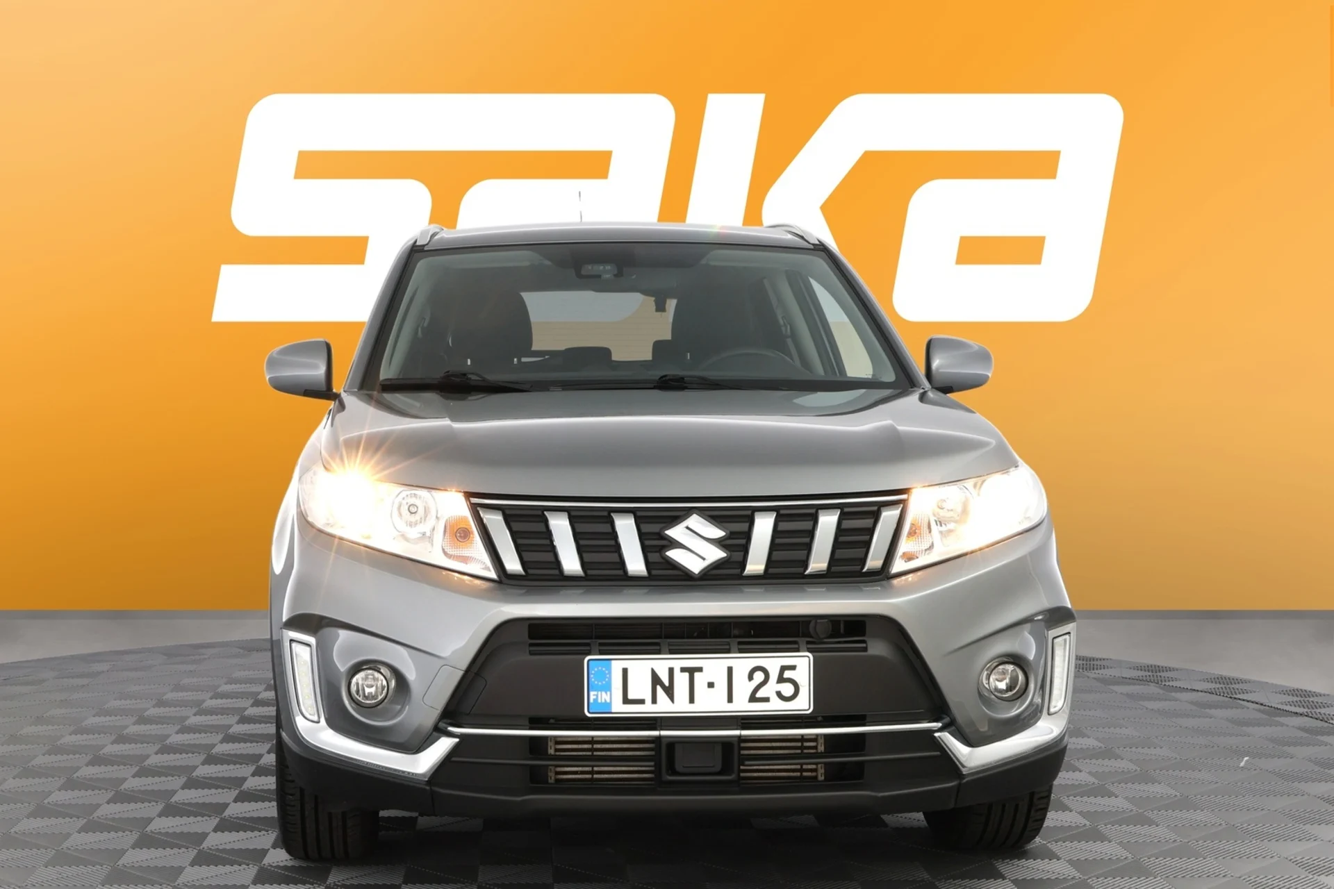 Car Image - 7fU0akzHySbg412IrluBmt