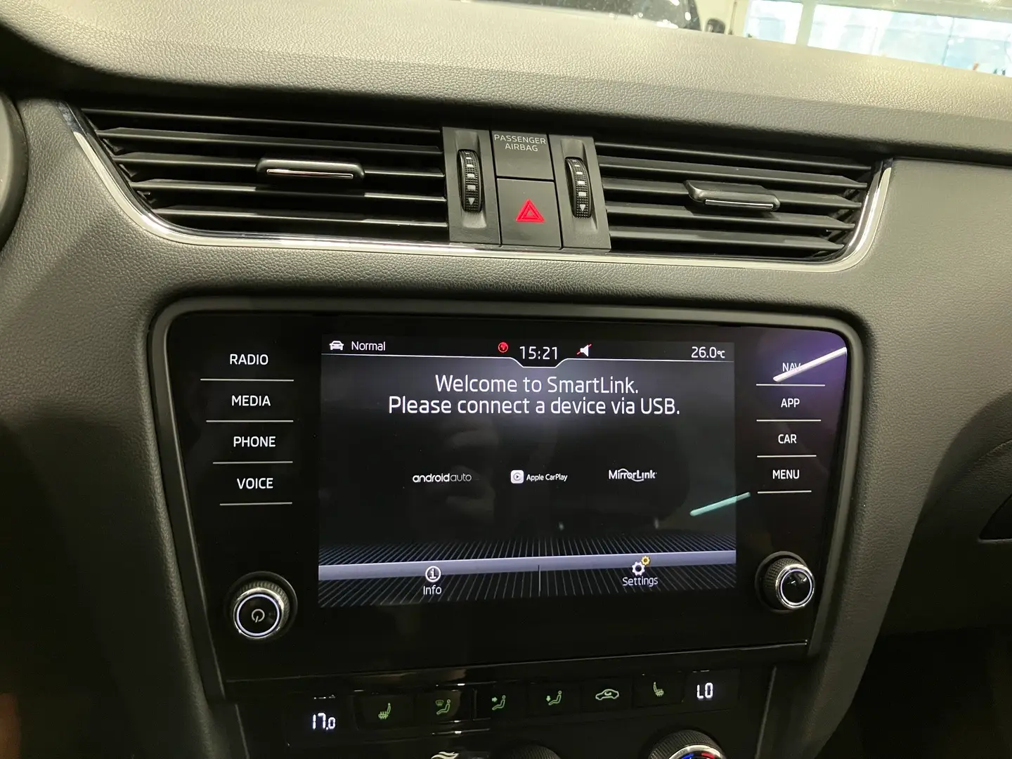 Car Image - 3gmyPLAUHr8w6fWM3U6BAW