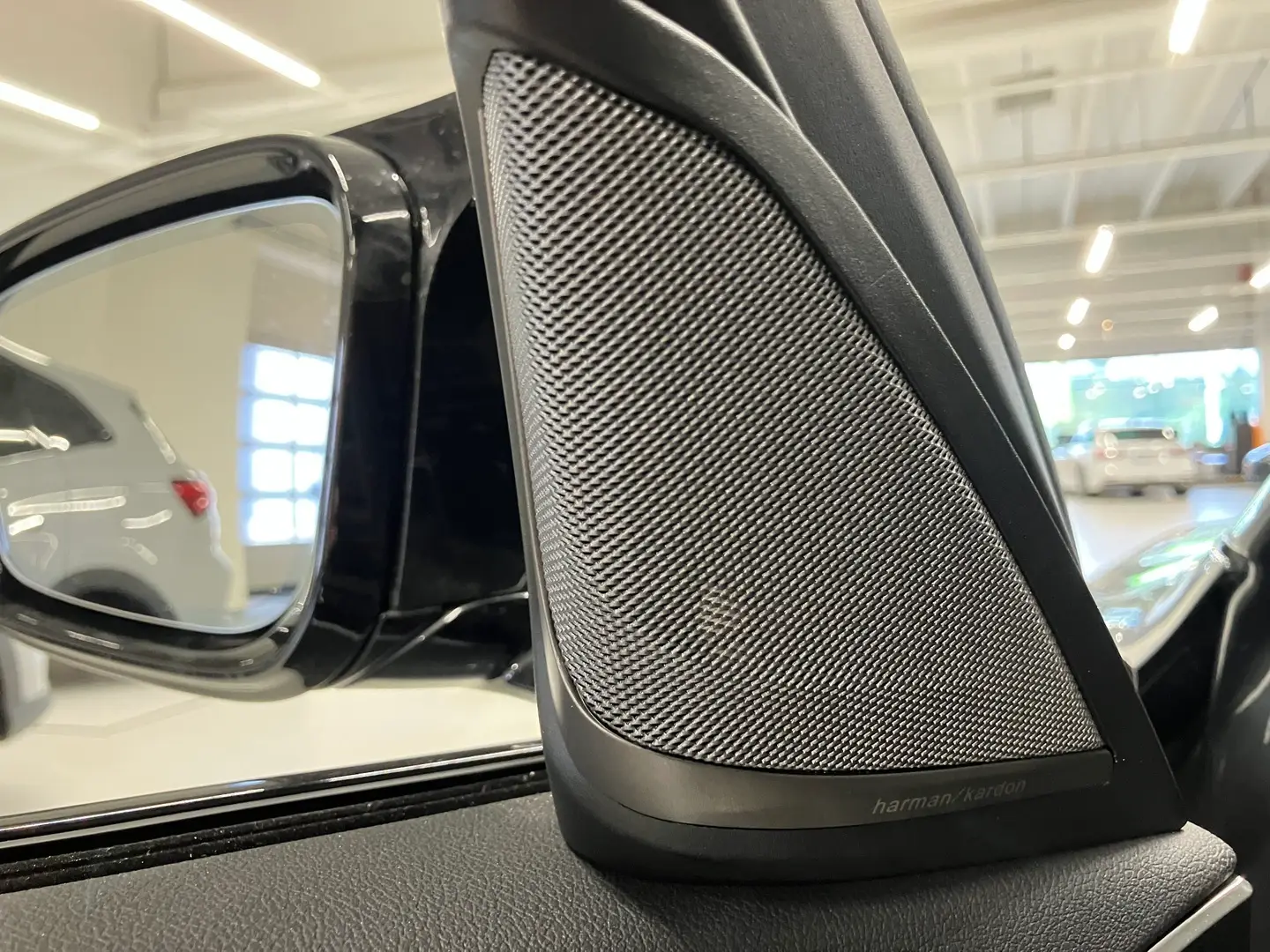 Car Image - 5J2hpzyboBL1XGmcxtAQeH