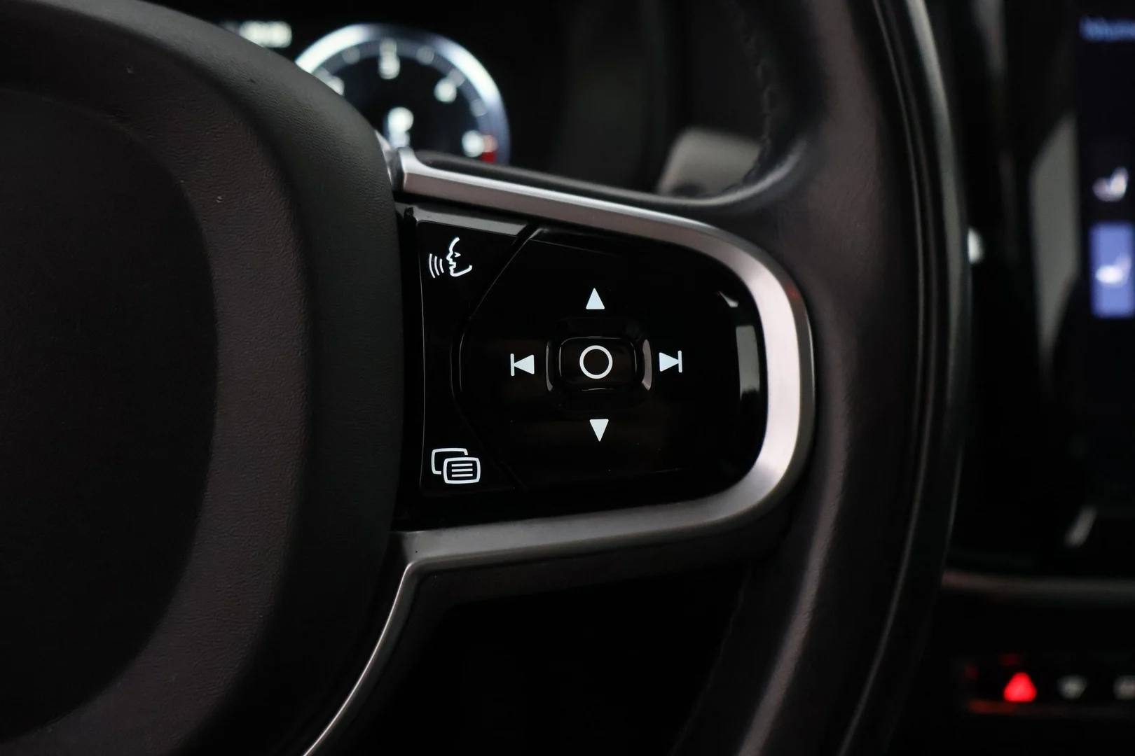 Car Image - 6VsSSDJzZEO7jnM917b9bj