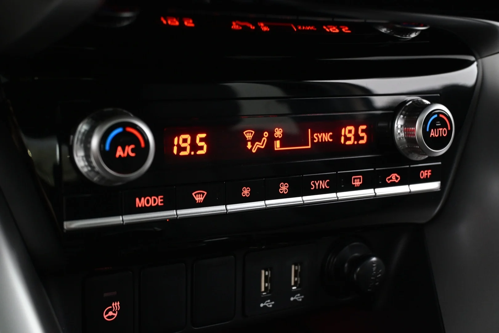 Car Image - Lv1YOgwjH1tFVjlzuKccZ