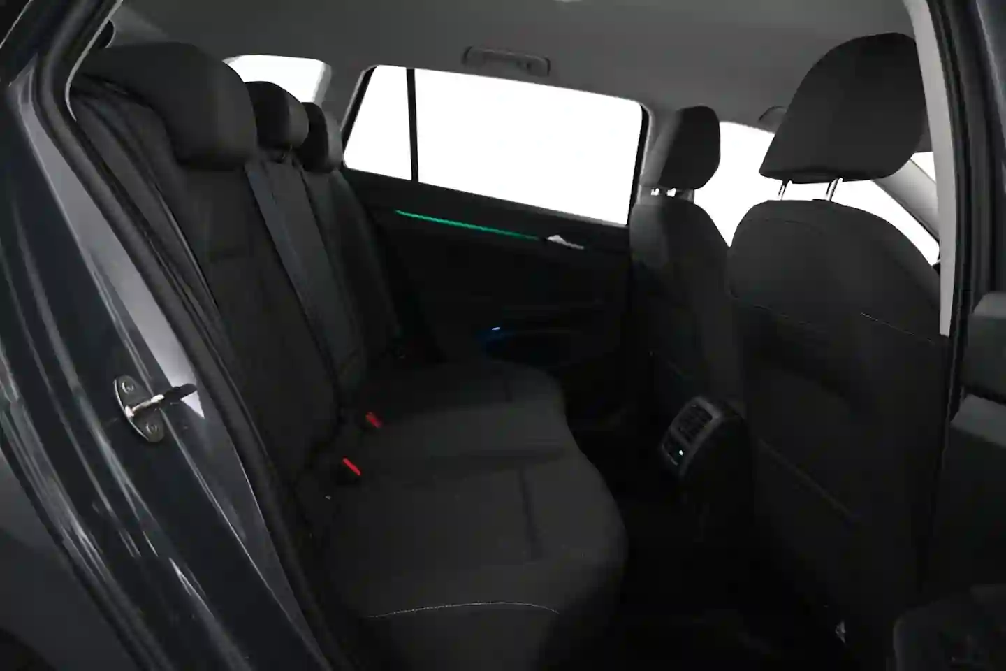 Car Image - 6ggzXmMbKeqlcbIj301oRb