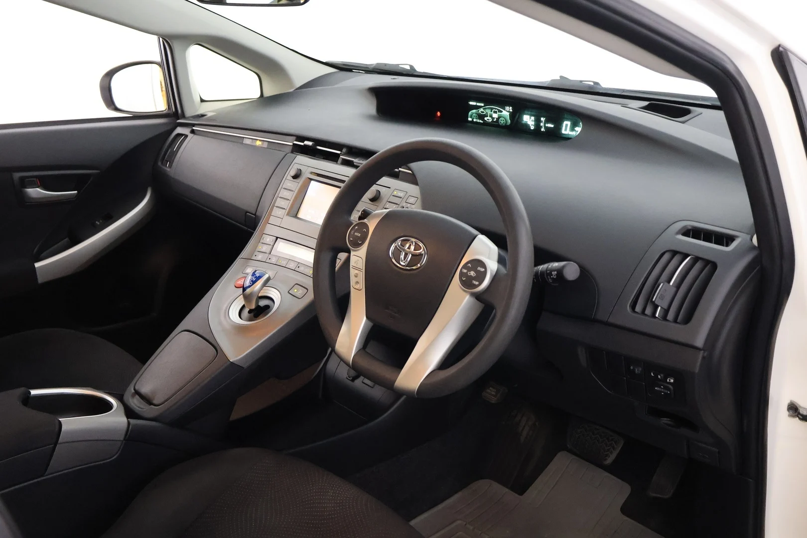 Car Image - 4QGImfhPcrxUmYoqXGYtGv