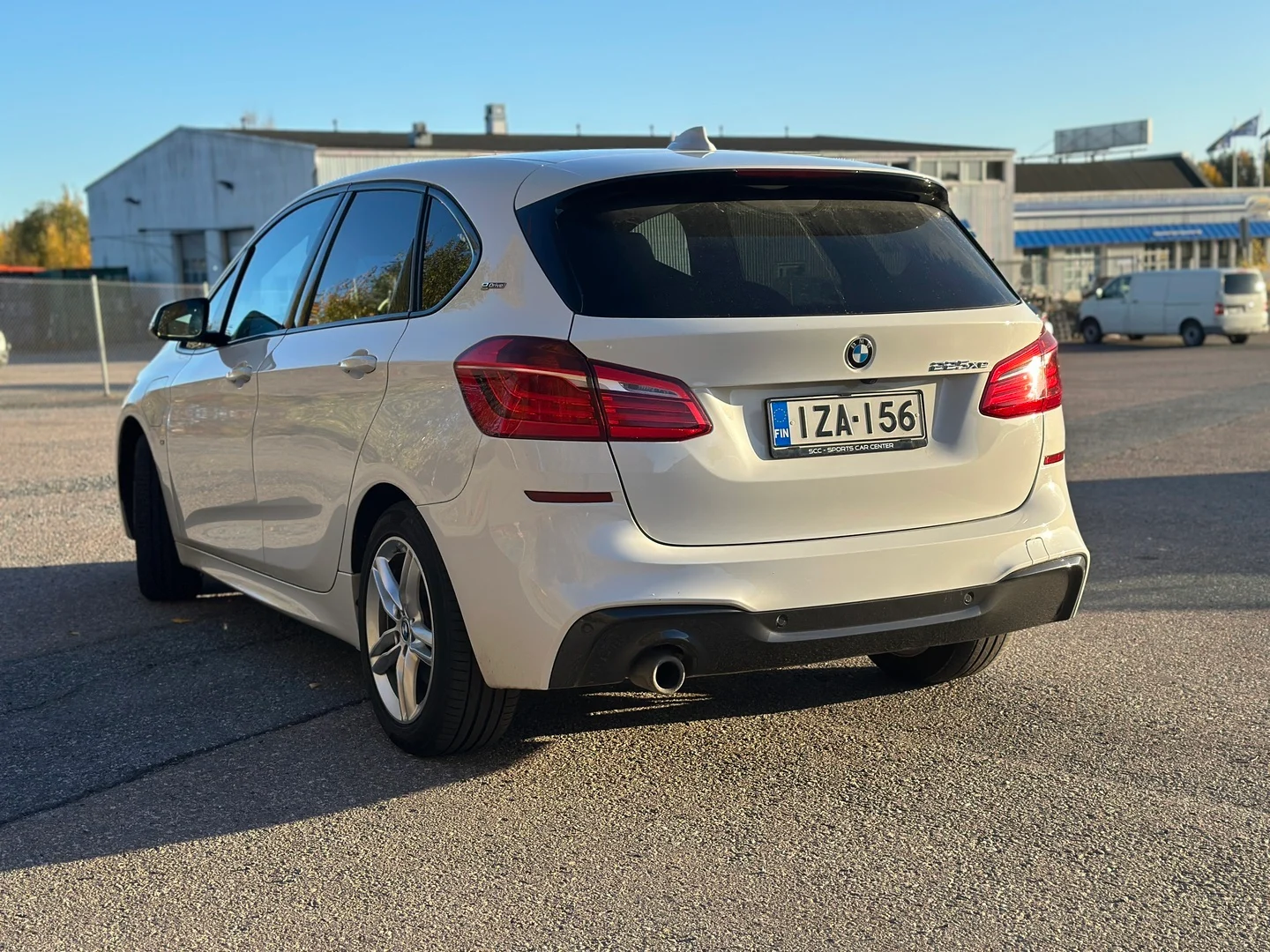 Car Image - fIZ03KGN7Mu4uGEDF4Ukw