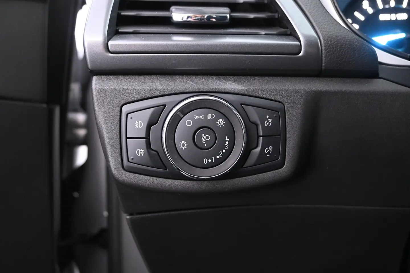 Car Image - 5fbP290TJt7yTkbUk2g5lq