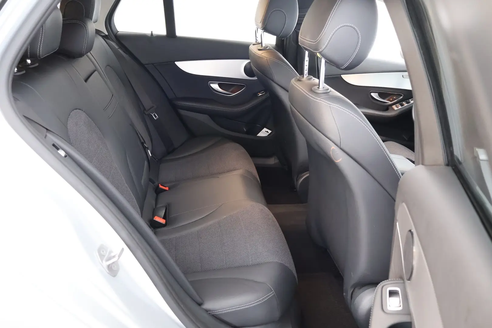 Car Image - 7eYXHj2SJM3WF3jWG1NQeu