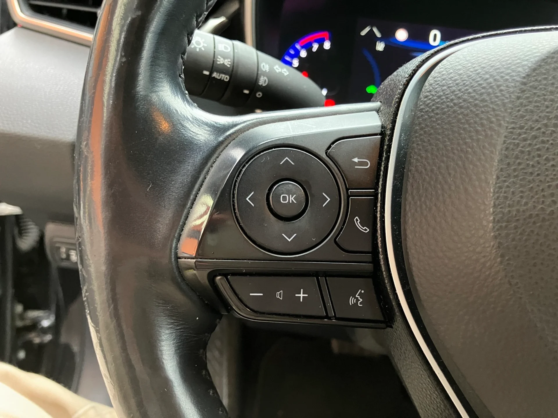 Car Image - EtCyxRO75lXrGLKpvXuOQ