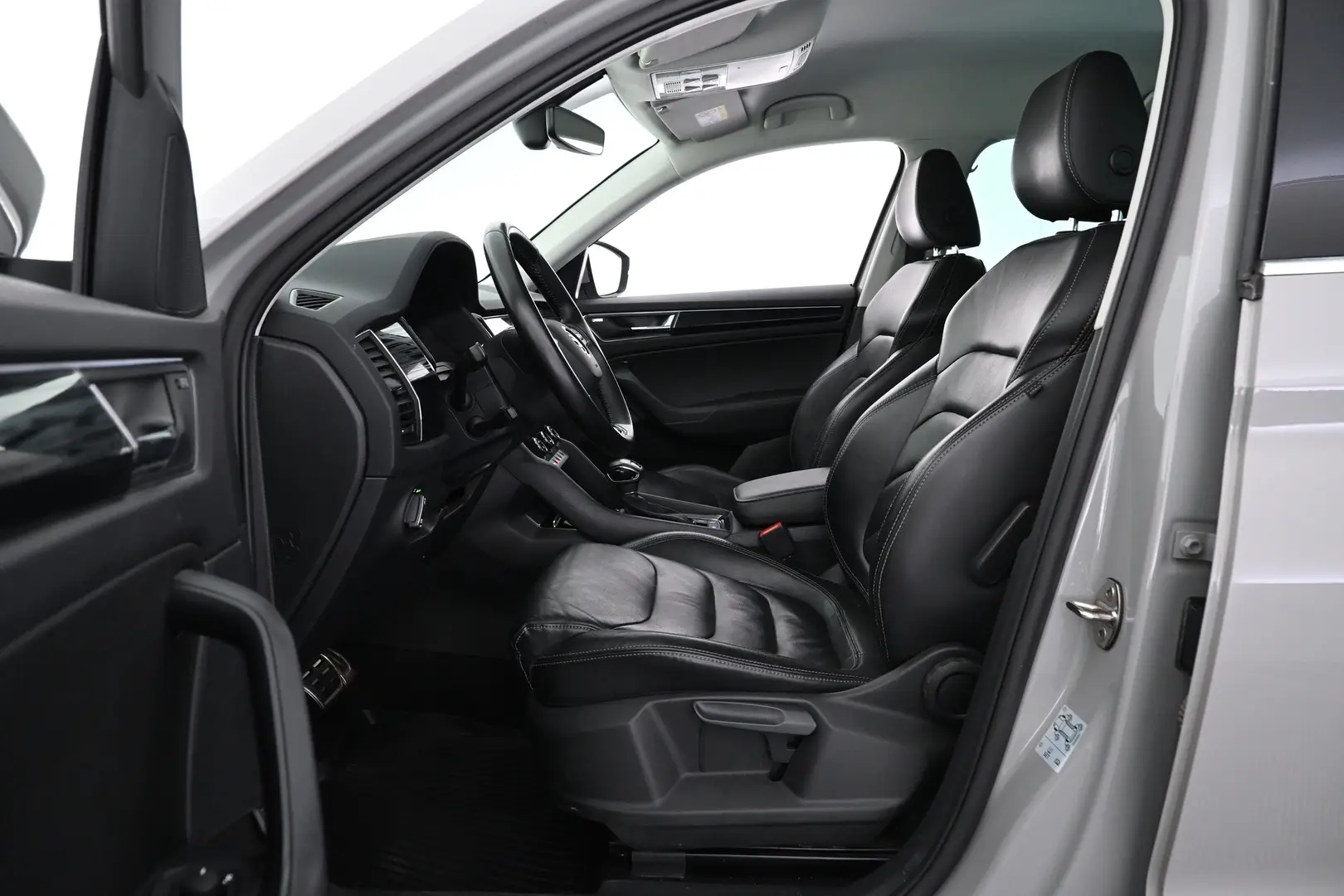 Car Image - 43jbylorwvF4qSghF8emRC