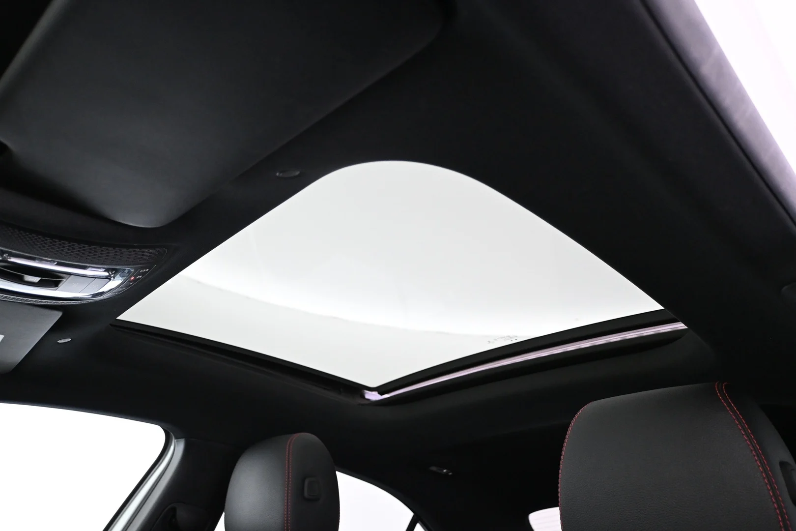 Car Image - 2LoqmpisSTPi7fncShVfVF