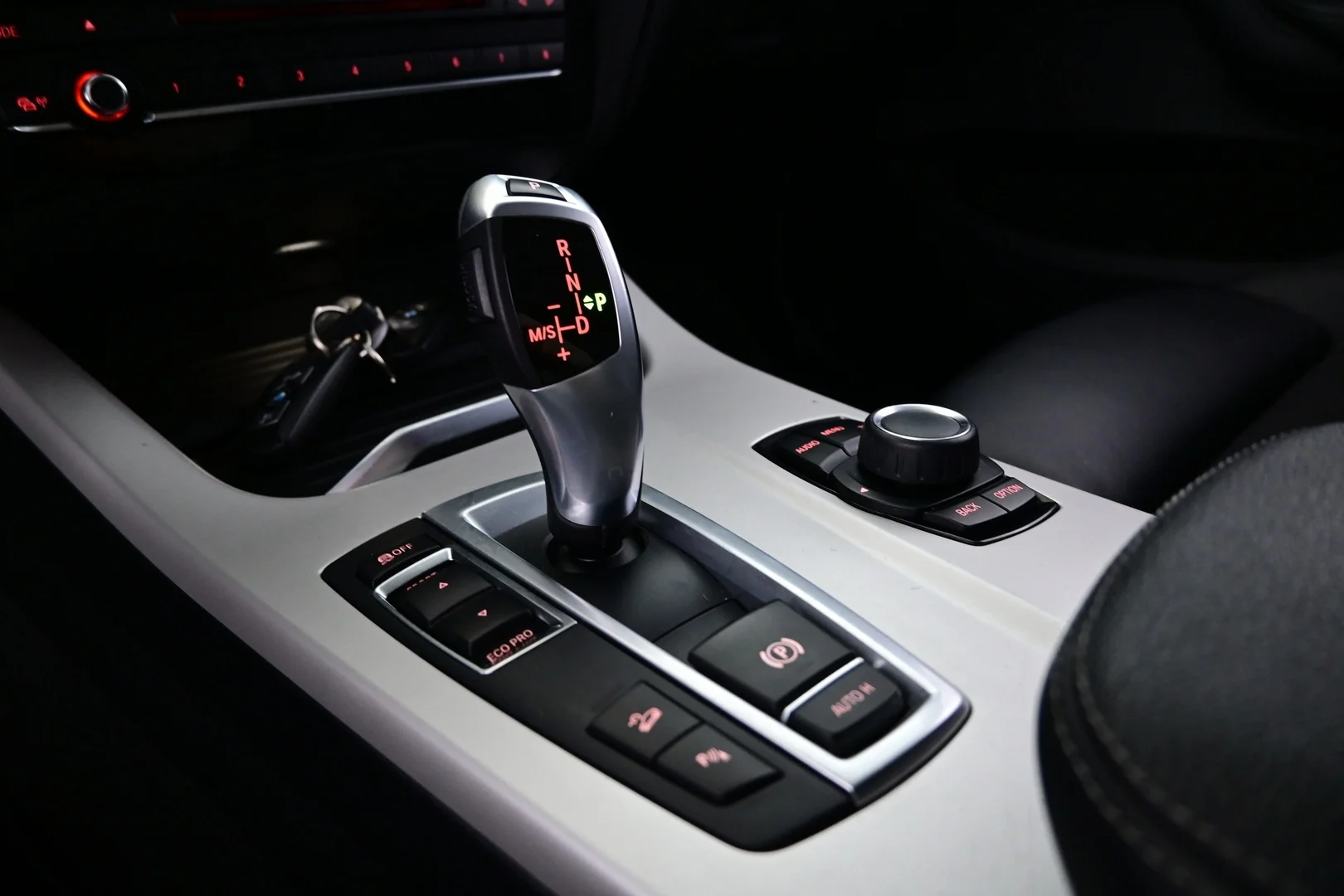 Car Image - tNtecYhoifJ4y0AlMX4ZB
