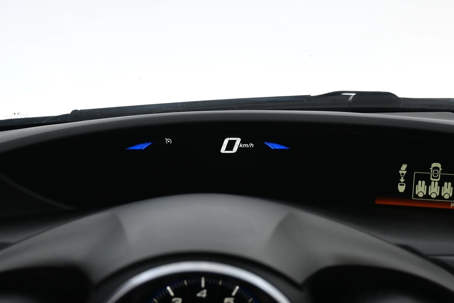 Car Image - 4r8Al0g90pnVeEegpDTiha