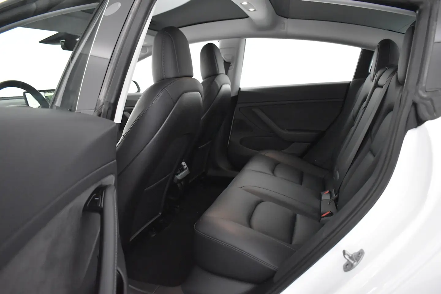 Car Image - 1AUI4KrMXUI7j4JIPftQwg