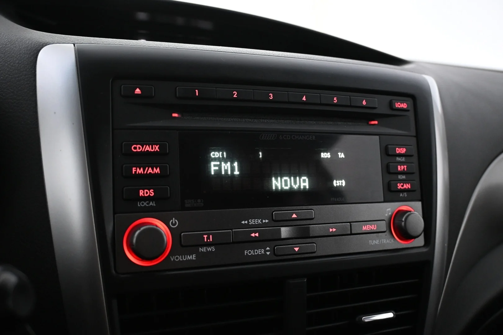 Car Image - Ka4eQhYhxUt00tCb7ZRjV