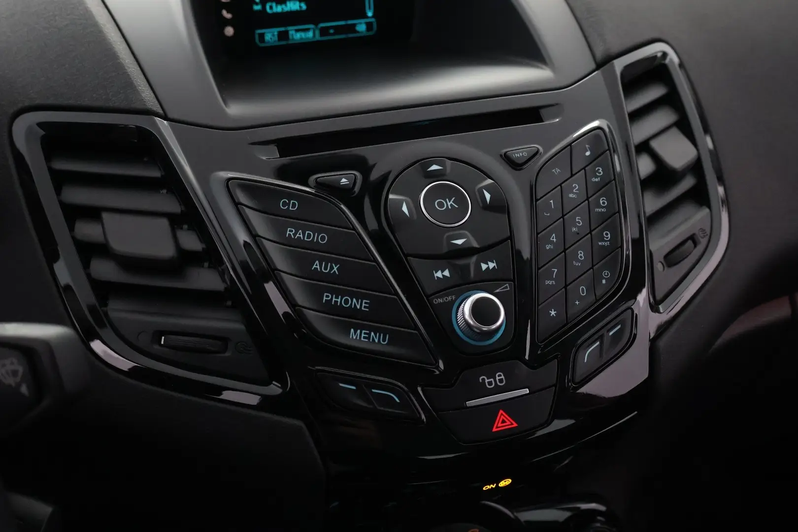 Car Image - 5tqj86J4K4RdZgPeQFfSkD