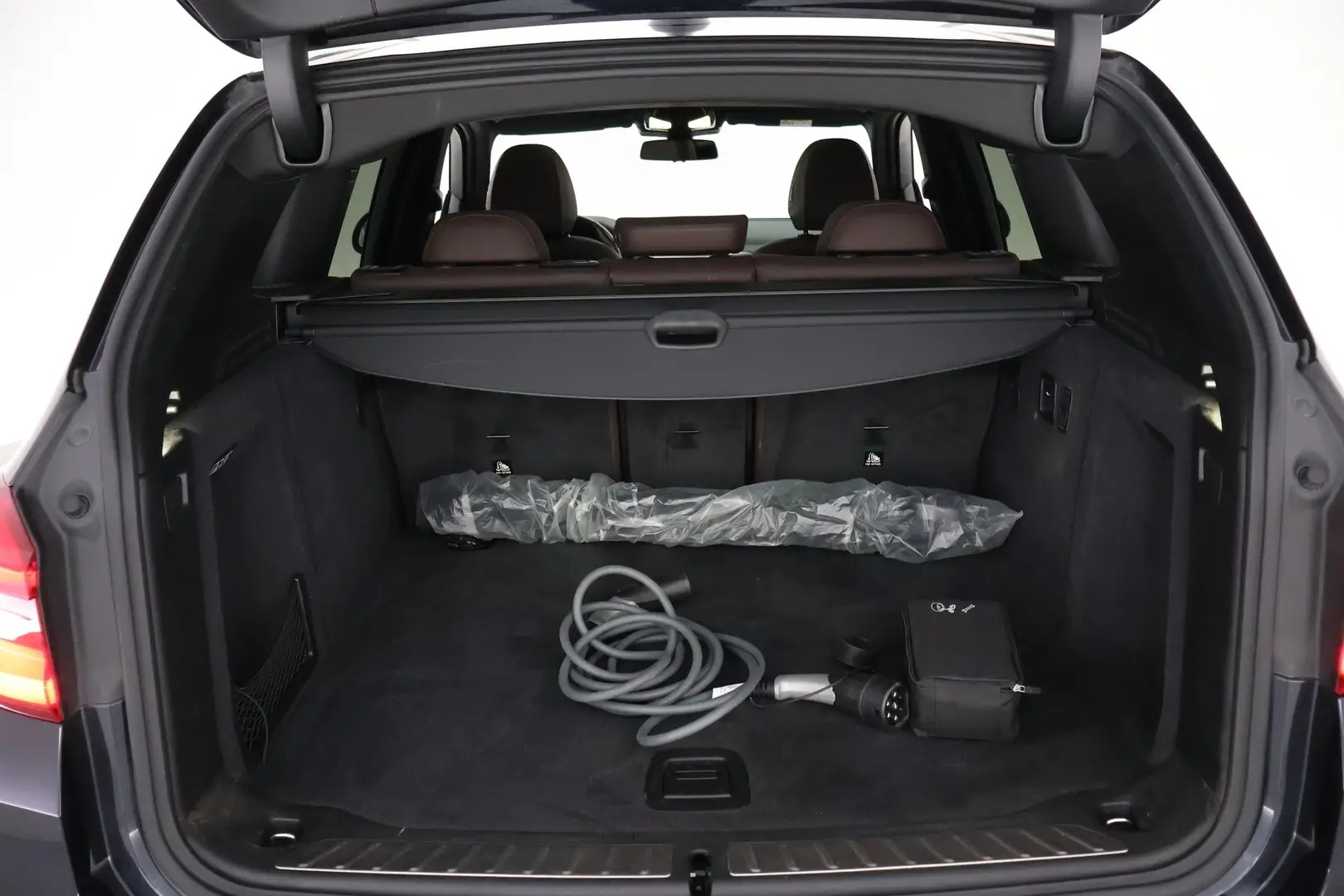 Car Image - X2DBPdBJK0BOHbaUUcaca