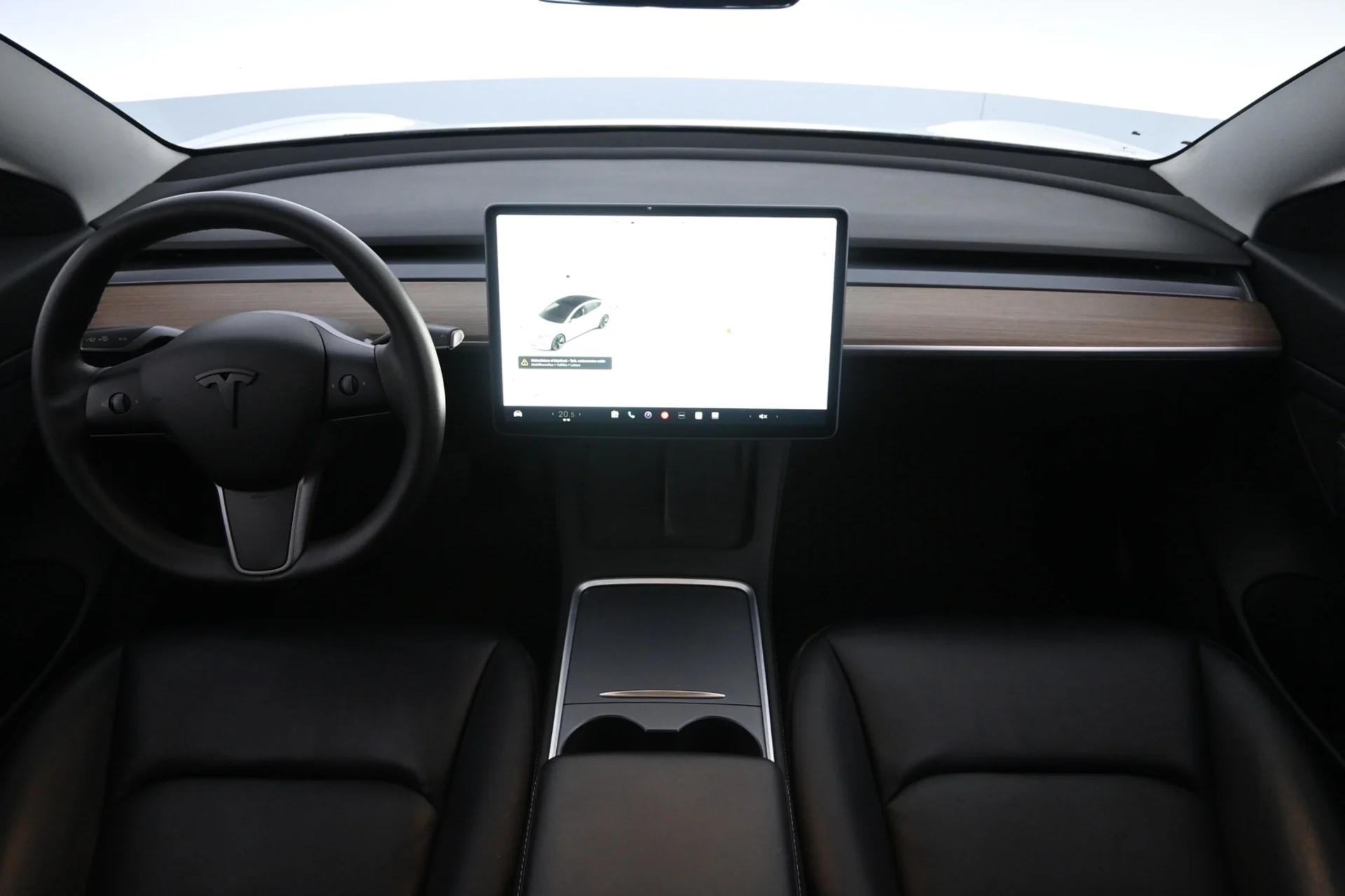 Car Image - 7C8IIaas8LQtaWRINDPBc5