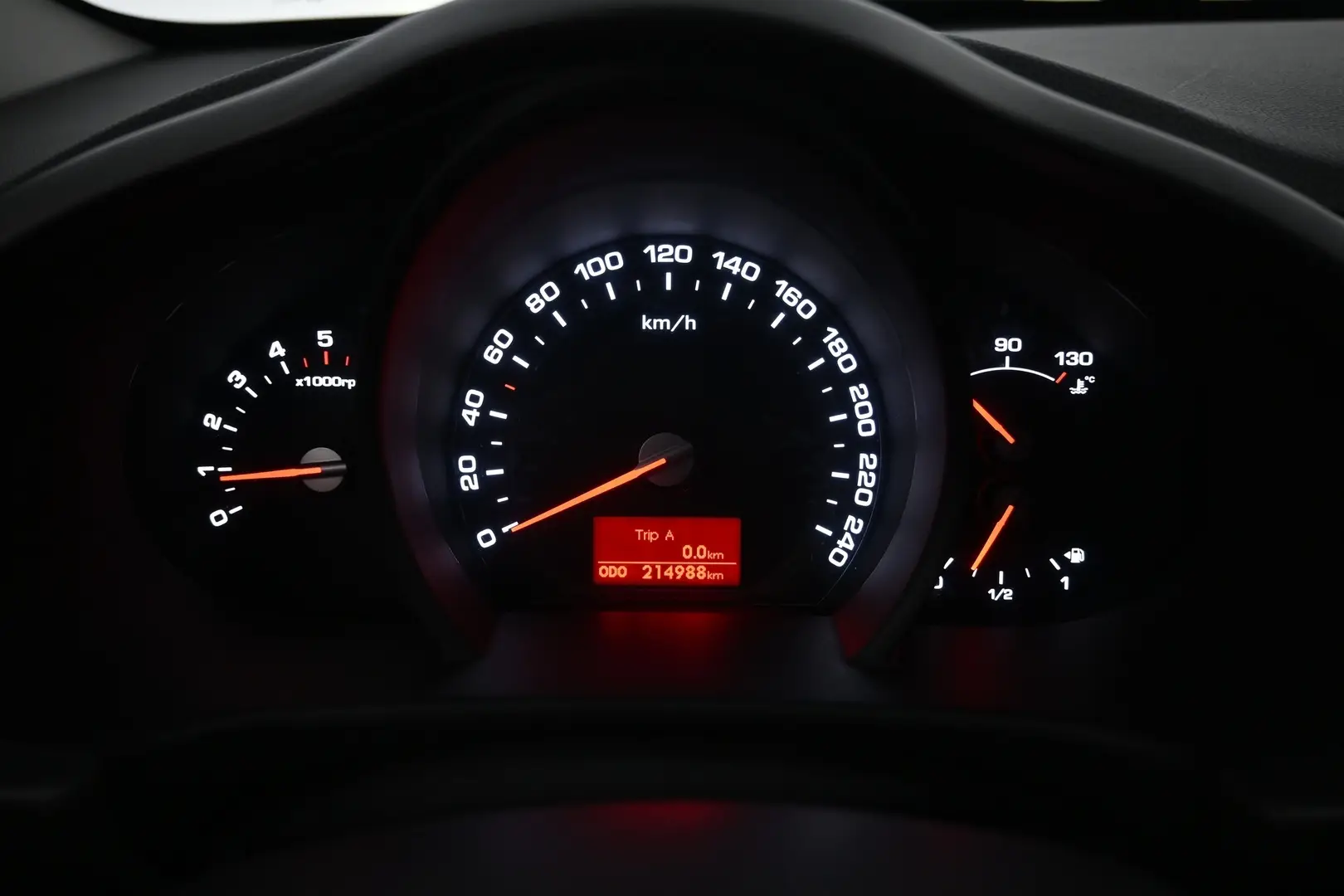 Car Image - 7bsJpUb39fROl6dMJD6Jjw