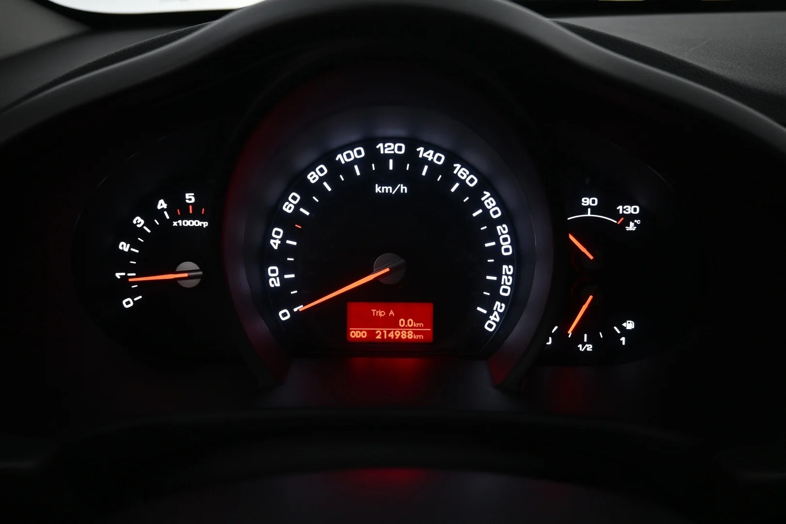 Car Image - 7bsJpUb39fROl6dMJD6Jjw