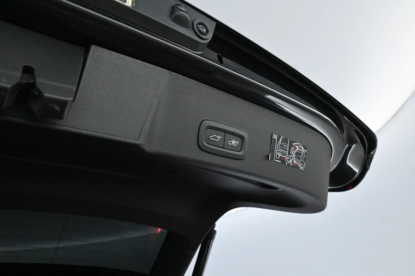 Car Image - 5YCv7FjDnjiBcrq1b8e15k