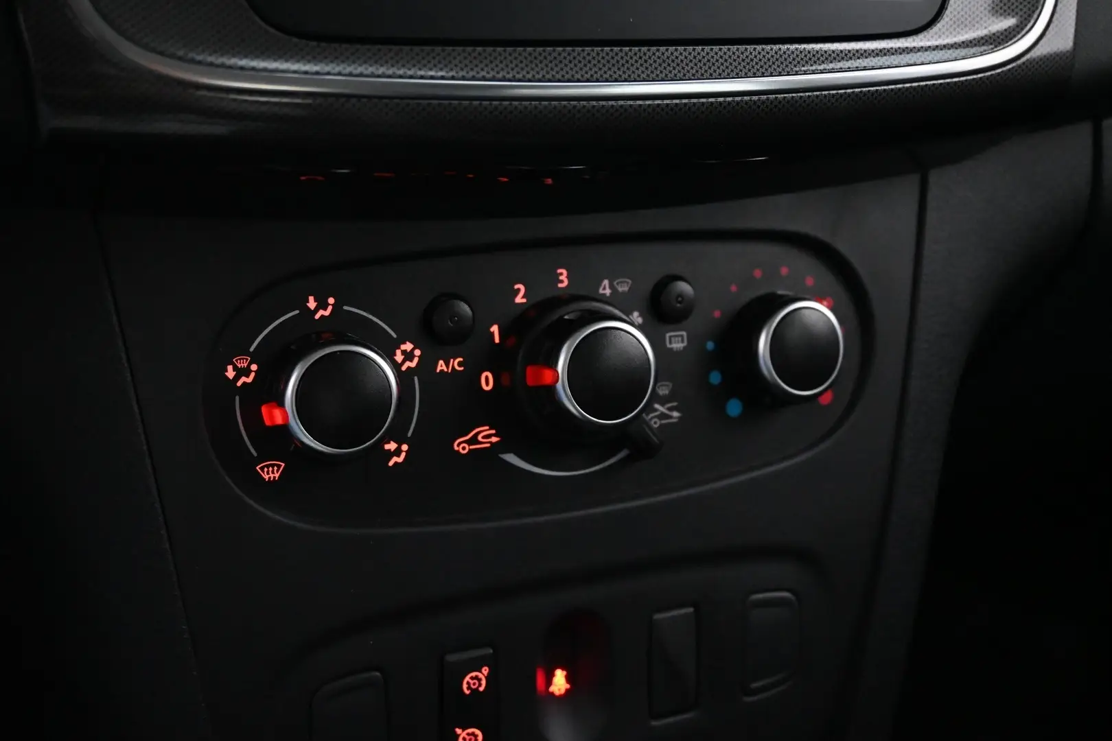 Car Image - 726ecYVQSsBqvZOjv7vS2J