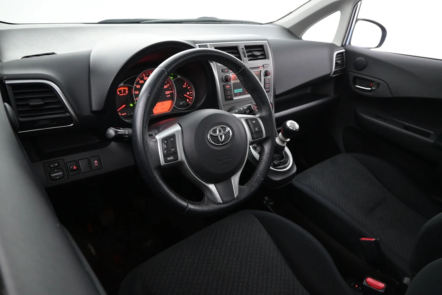 Car Image - ufHsXYI9nyt56j1JhKDlu