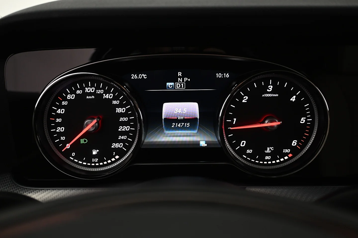 Car Image - TyTXZ7QPZHVqi9To8TksX