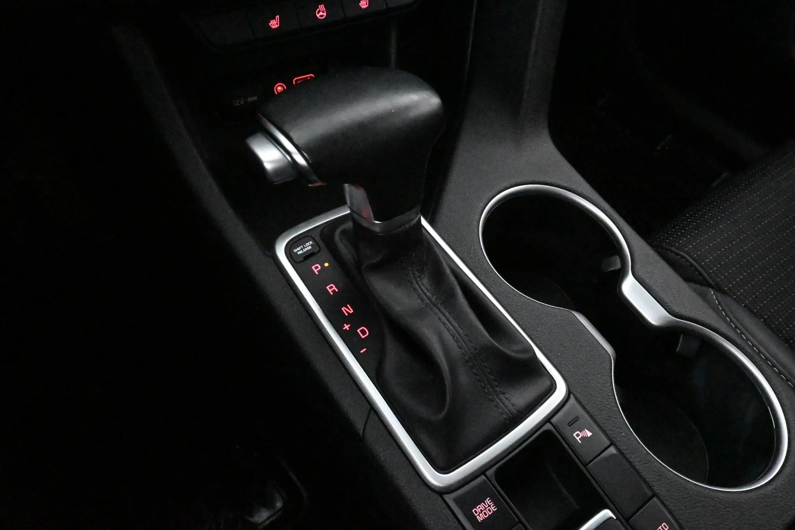 Car Image - 1ig3vtLMYxwhZOHKJzIQB5