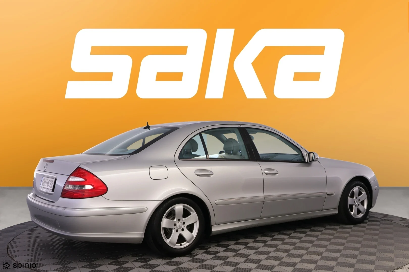 Car Image - 7k0k2mHol7k0v0WnhgpxpE