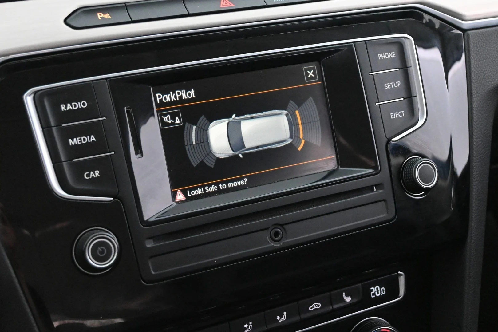 Car Image - 0nLHTrzqV1VfvZIhYKL4A