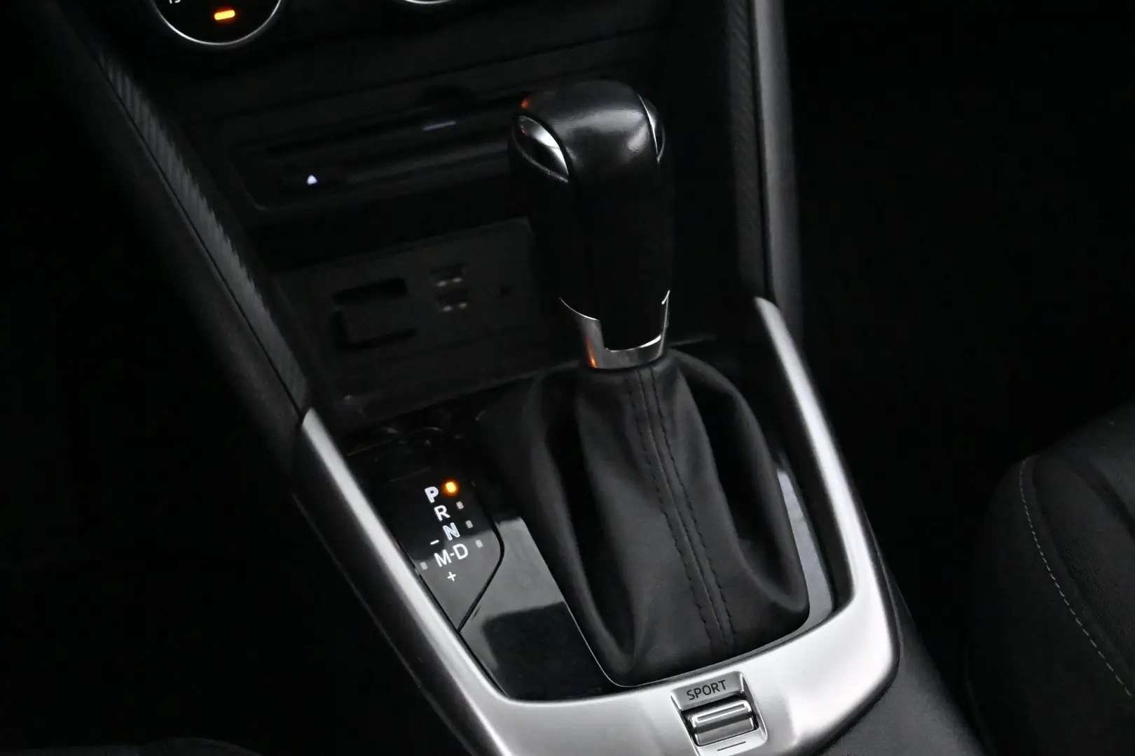 Car Image - 4pZw8C4aLOLzIDfVtfu5Eo