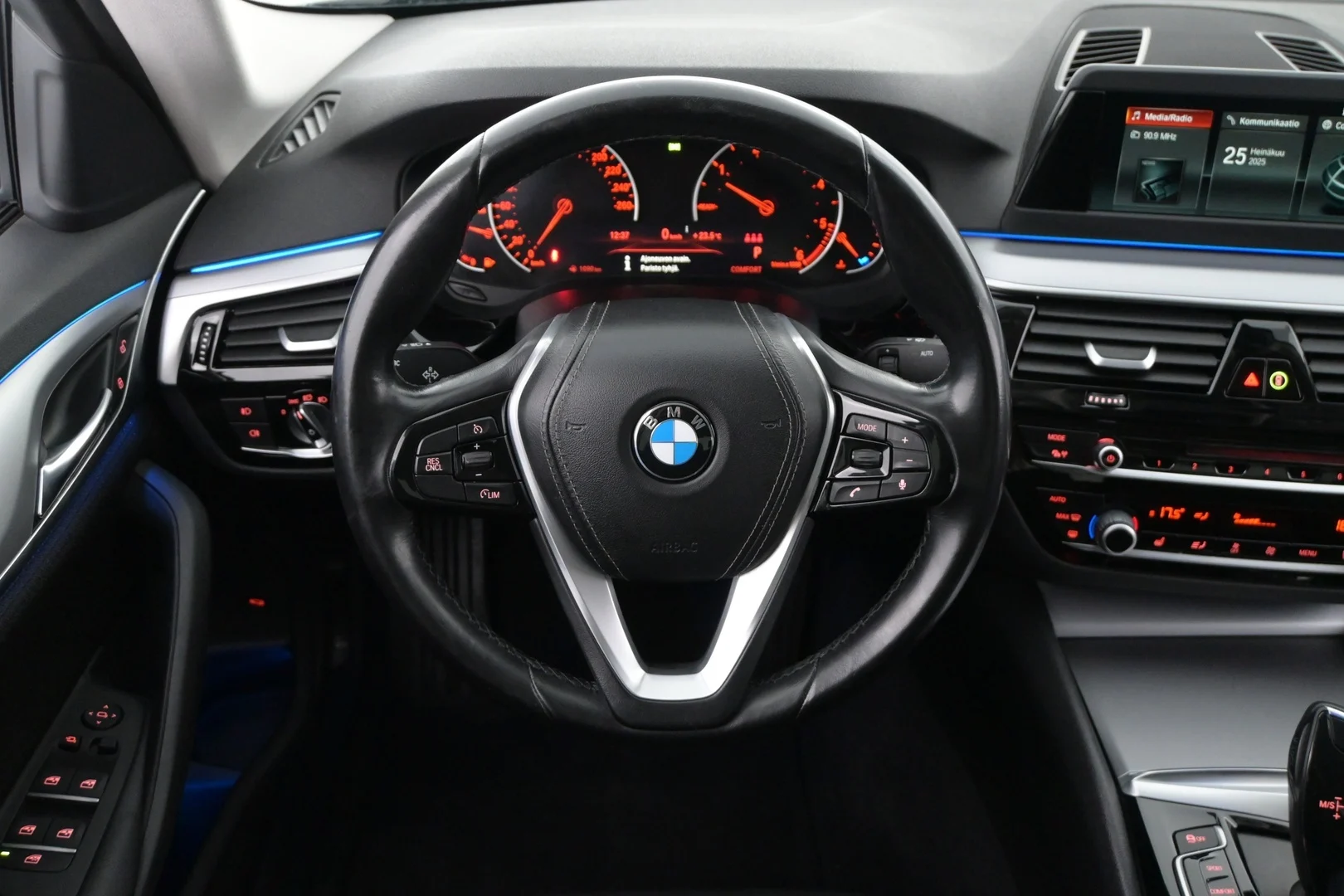 Car Image - 2aXhZLT1n7gVr9fZ1hINf7