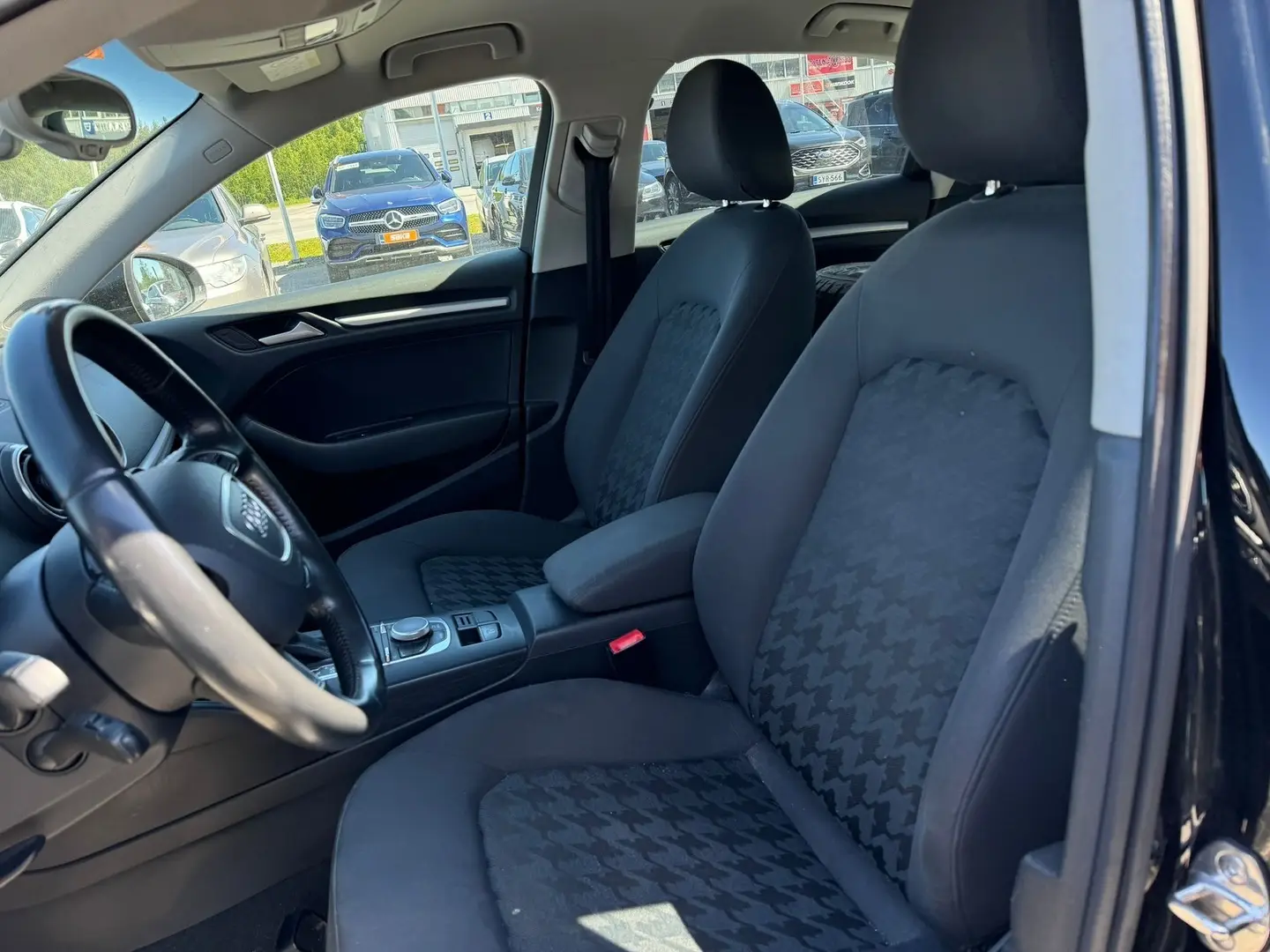 Car Image - pWLs7dgv5QORNJSLvemjV