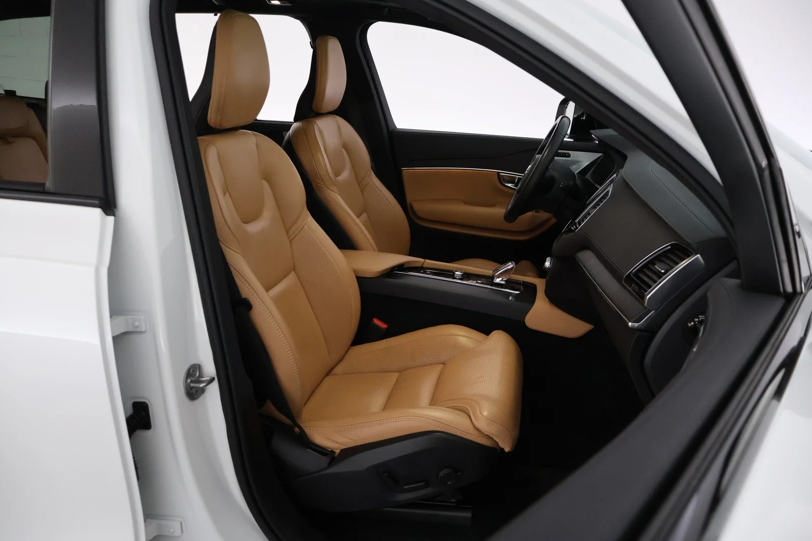 Car Image - GWCcS5BVu1UD7iGJnrbja
